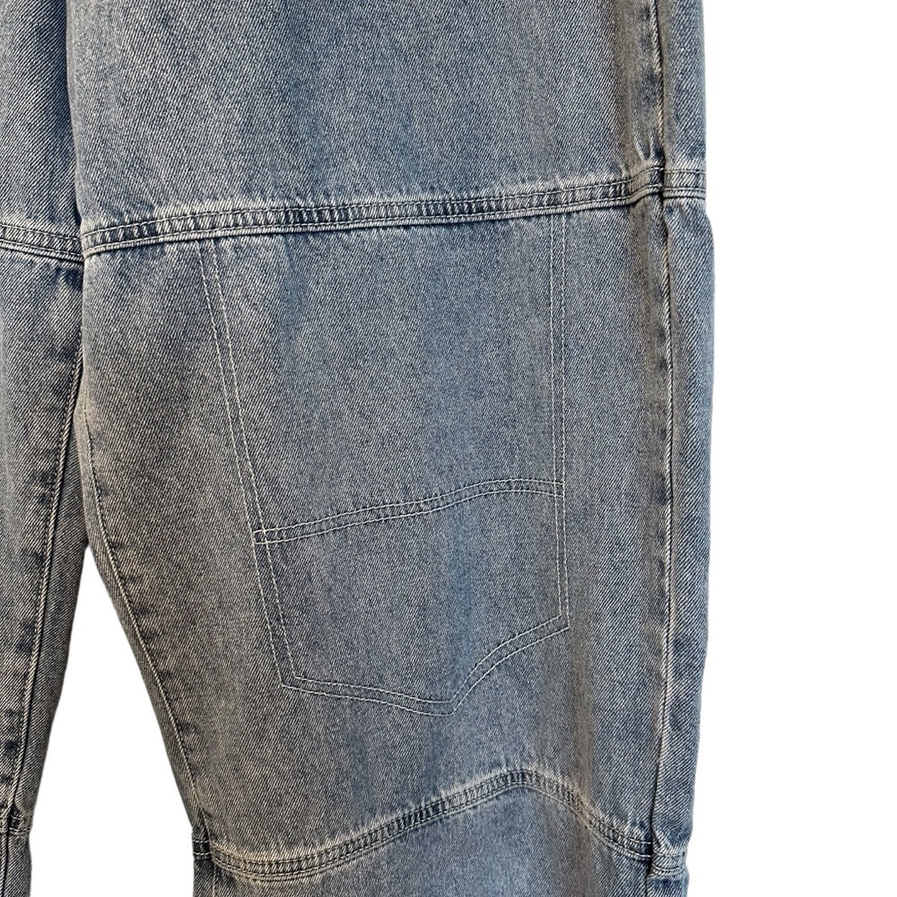 Princess Polly light wash jeans - Picture 8 of 16